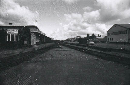 081208.jpg (23 kB)