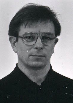 821207.jpg (12 kB)